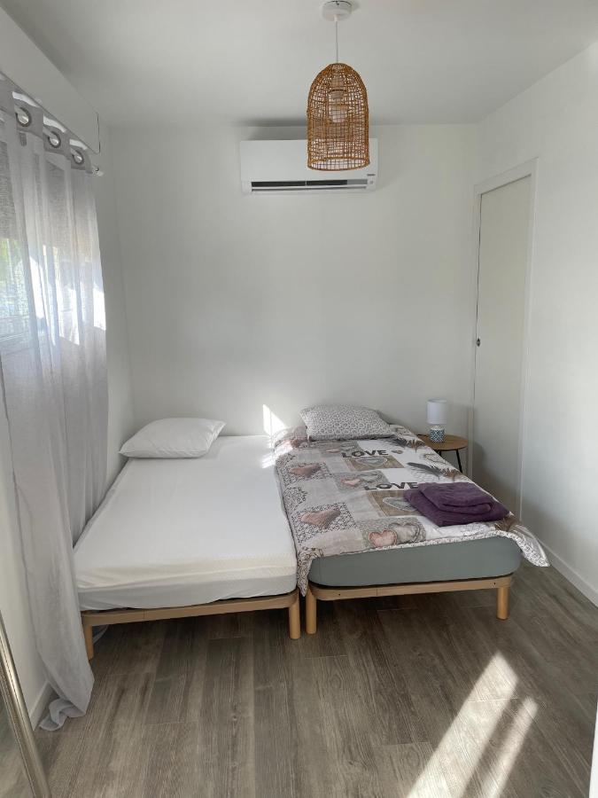 Maison Fleurs De Lys, Climatisee, Wifi Et Parking Privee Gratuit, Lave-Linge, Vernon Giverny Exterior foto